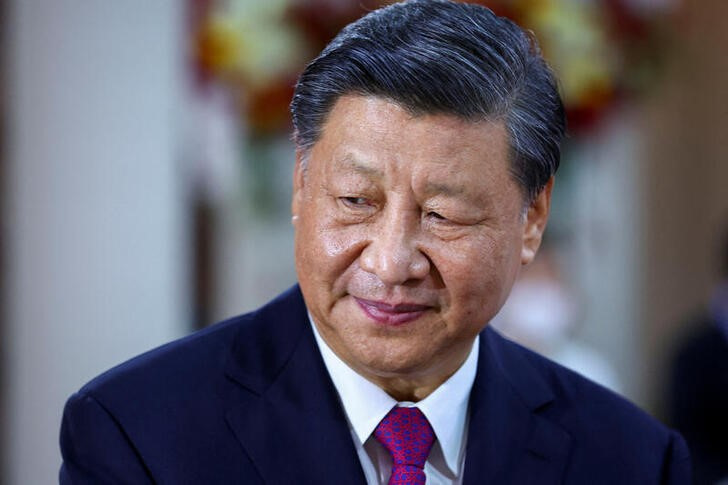 &copy; Reuters. 　２月１７日、イタリアのタヤーニ外相は、中国外交トップである王毅氏の話として、中国の習近平国家主席（写真）が、ロシアのウクライナ侵攻開始から１年となるのに合わせて平和演説