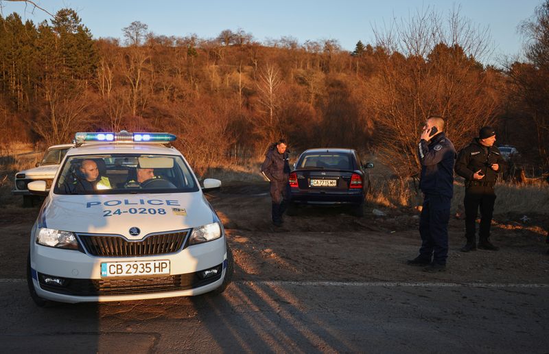 &copy; Reuters. PPolícia da Bulgária encontra 18 imigrantes mortos em caminhão abandonado
17/02/2023
REUTERS/Stoyan Nenov