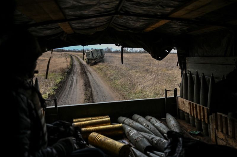 &copy; Reuters. FILE PHOTO: A Ukrainian serviceman rides inside a truck with artillery shells, amid Russia's attack on Ukraine, near a frontline in Zaporizhzhia region, Ukraine January 5, 2023. REUTERS/Stringer
