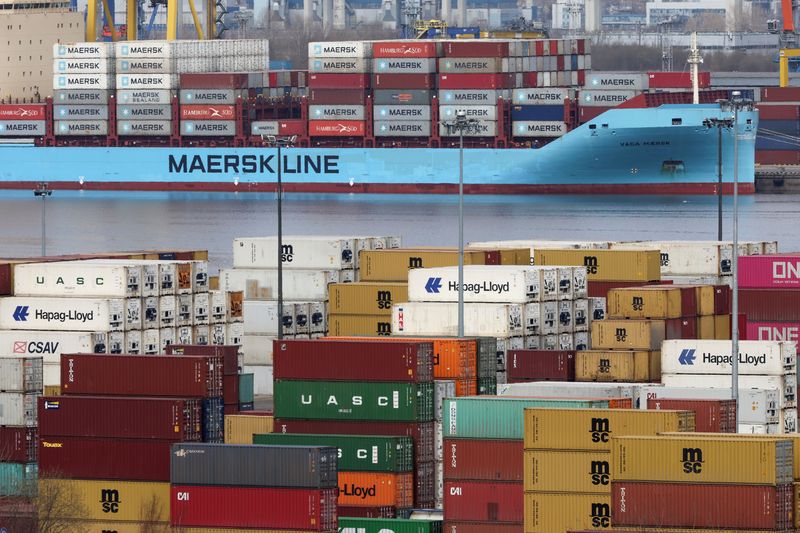 &copy; Reuters. FILE PHOTO: Vaga Maersk container ship is moored in the port of Saint Petersburg, Russia April 18, 2022. REUTERS/REUTERS PHOTOGRAPHER