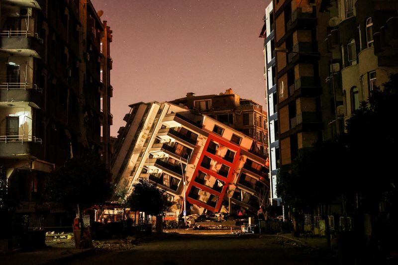 &copy; Reuters. Une vue générale des bâtiments détruits, à la suite du tremblement de terre meurtrier, à Antakya, en Turquie. /Photo prise le 19 février 2023/REUTERS/Nir Elias
