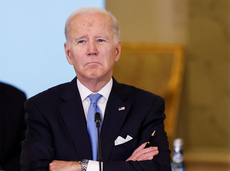 &copy; Reuters. Le président américain Joe Biden assiste à une réunion de l'OTAN à Varsovie, en Pologne. /Photo prise le 22 février 2023/REUTERS/Evelyn Hockstein