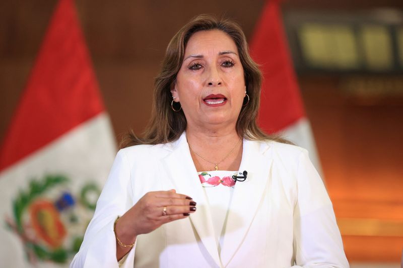 © Reuters. Peru's President Dina Boluarte delivers a message to announce the return of the country's ambassador in Mexico, in Lima, Peru, February 24, 2023. Peru Presidency/Handout via REUTERS