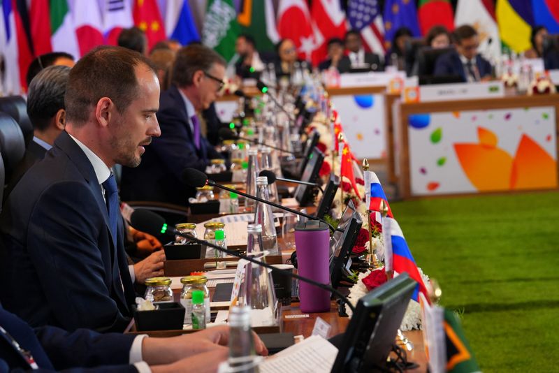 &copy; Reuters. Delegado russo participa de reunião do G20 nos arredores de Bengaluru
24/02/2023
REUTERS