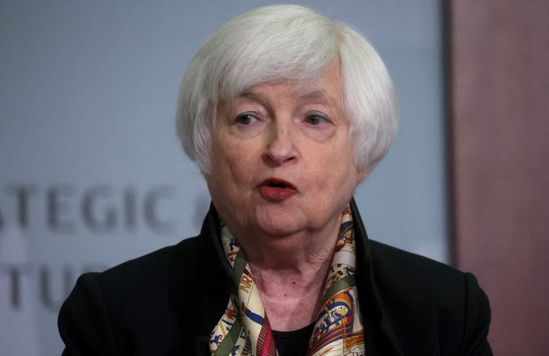 © Reuters. FILE PHOTO: U.S. Treasury Secretary Janet Yellen delivers remarks on 
