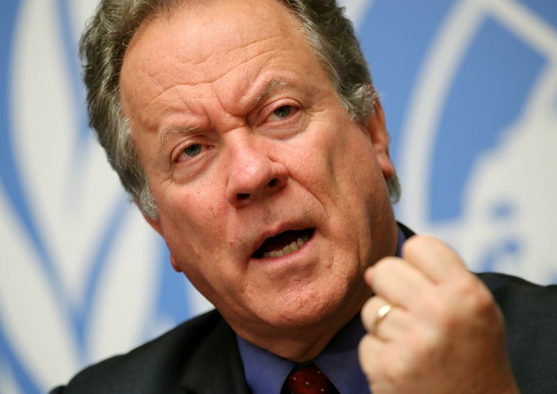 &copy; Reuters. FOTO DE ARCHIVO. El director ejecutivo del Programa Mundial de Alimentos (PMA), David Beasley, asiste a una conferencia de prensa sobre seguridad alimentaria en Yemen en las Naciones Unidas en Ginebra, Suiza, el 4 de diciembre de 2018. REUTERS/Denis Balib