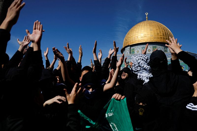 &copy; Reuters. Photo d'archives des Palestiniens qui protestent contre l'activité récente à Gaza dans la vieille ville de Jérusalem. /Photo prise le 27 janvier 2023 à Jérusalem/REUTERS/Ammar Awad