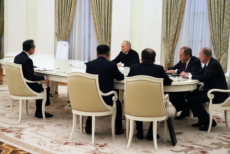 © Reuters. Russia's President Vladimir Putin attends a meeting with China's Director of the Office of the Central Foreign Affairs Commission Wang Yi in Moscow, Russia February 22, 2023. Sputnik/Anton Novoderezhkin/Pool via REUTERS 