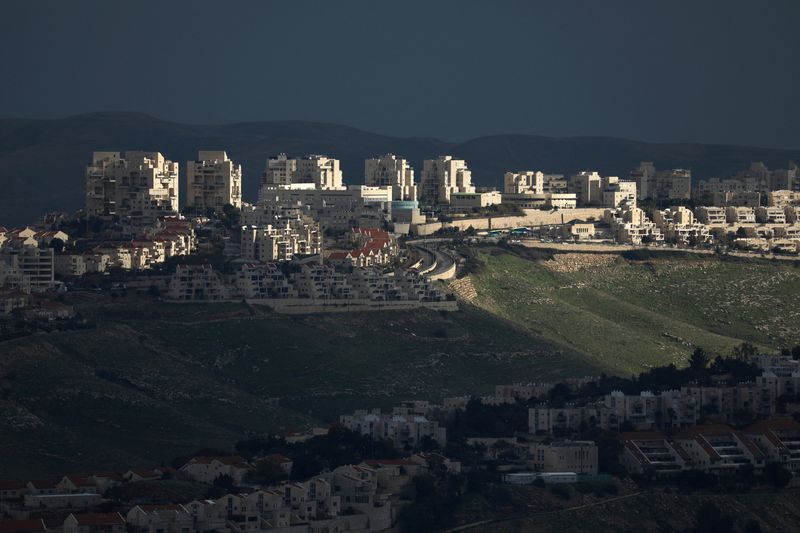 &copy; Reuters. FOTO DE ARCHIVO. Una vista muestra el asentamiento israelí de Maale Adumim en Cisjordania ocupada por Israel el 25 de febrero de 2020. REUTERS/Ammar Awad