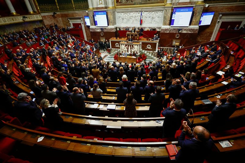 &copy; Reuters. Elisabeth Borne s'exprime lors d'un débat sur le plan de réforme des retraites à l'Assemblée nationale à Paris. /Photo prise le 17 février 2023/REUTERS/Sarah Meyssonnier