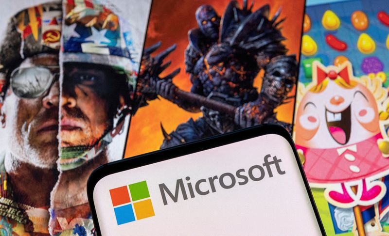 &copy; Reuters. FILE PHOTO: Microsoft logo is seen on a smartphone placed on displayed Activision Blizzard's games characters in this illustration taken January 18, 2022. REUTERS/Dado Ruvic/Illustration