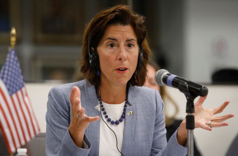 &copy; Reuters. FILE PHOTO: U.S. Secretary of Commerce Gina Raimondo speaks during the High-Level Economic Dialogue Second Annual Meeting in Mexico City, Mexico September 12, 2022.  REUTERS/Raquel Cunha/Pool