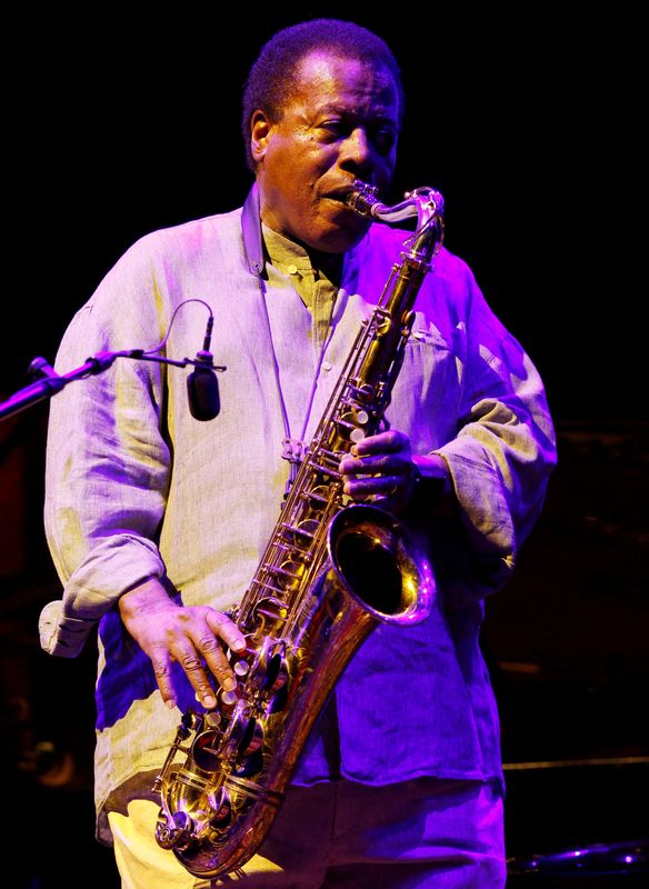 &copy; Reuters. O saxofonista Shorter se apresenta em estreia do projeto "Tribute to Miles" em festival de jazz em em Istambul
07/07/2011
REUTERS/Murad Sezer