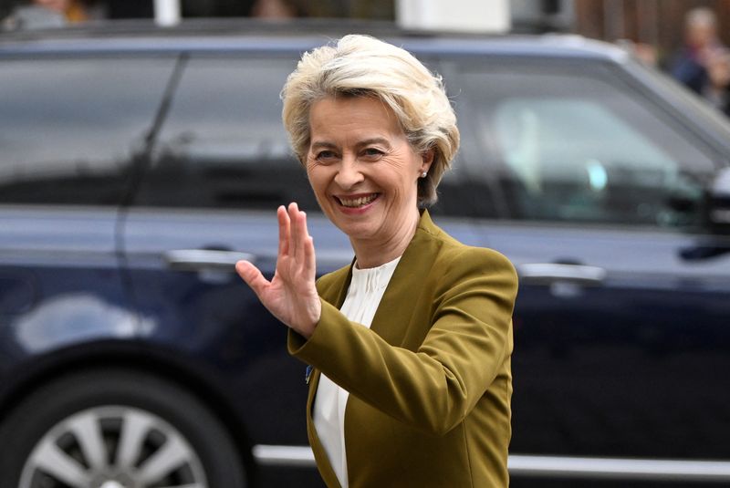 &copy; Reuters. President of the European Commission Ursula von der Leyen arrives at the Guildhall in Windsor, Britain February 27, 2023. REUTERS/Toby Melville