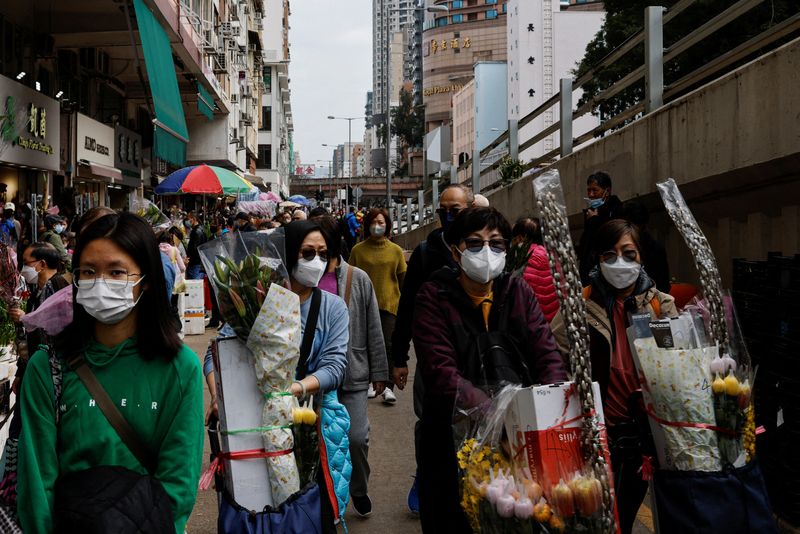 &copy; Reuters. 　３月２日、香港政府が発表した１月の小売売上高は前年同月比７％増の３６２億香港ドル（４６億１０００万米ドル）で、２カ月連続で増加した。写真は香港で１月撮影（２０２３年　ロ