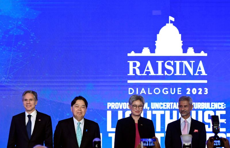 &copy; Reuters. (De izq. a dcha.) El secretario de Estado de EEUU, Antony Blinken, el ministro de Asuntos Exteriores de Japón, Yoshimasa Hayashi, la ministra de Asuntos Exteriores de Australia, Penny Wong, y el ministro de Asuntos Exteriores de la India, Subrahmanyam Ja