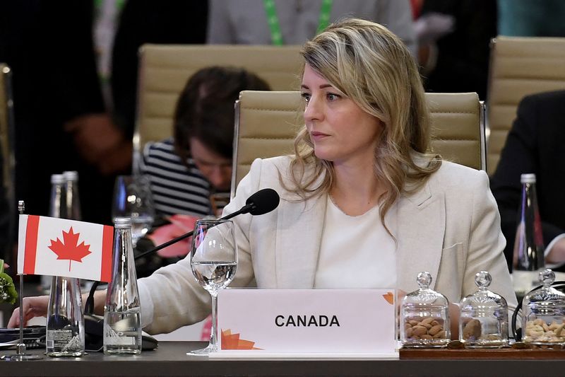 &copy; Reuters. Ministra de Asuntos Exteriores de Canadá, Melanie Joly, en la reunión de ministros de Asuntos Exteriores del G20 en Nueva Delhi el 2 de marzo de 2023. OLIVIER DOULIERY/Pool via REUTERS