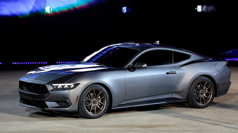 &copy; Reuters. FILE PHOTO: Ford Motor Co. introduces the 2024 Mustang vehicle during media day of the North American International Auto Show in Detroit, Michigan, U.S., September 14, 2022. REUTERS/Rebecca Cook/File Photo