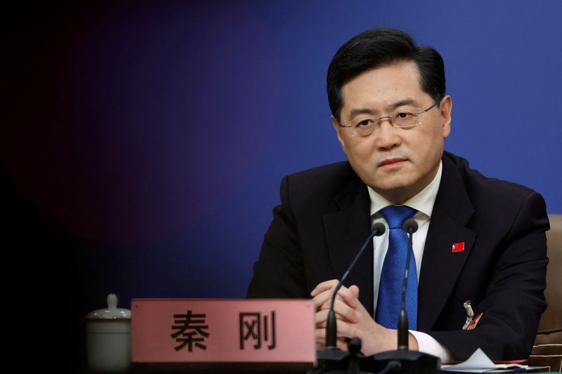 &copy; Reuters. Le ministre chinois des Affaires étrangères Qin Gang lors d'une conférence de presse à Pékin, Chine. /Photo prise le 7 mars 2023/REUTERS/Thomas Peter