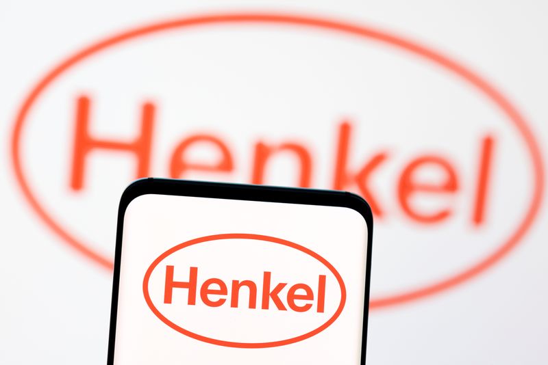 &copy; Reuters. FILE PHOTO: Henkel logo is seen displayed in this illustration taken, May 3, 2022. REUTERS/Dado Ruvic/Illustration