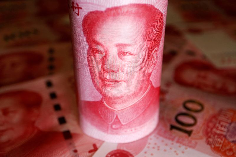 &copy; Reuters. FILE PHOTO: Chinese Yuan banknotes are seen in this illustration picture taken June 14, 2022. REUTERS/Florence Lo/Illustration/File Photo