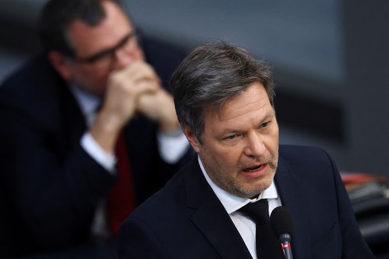 &copy; Reuters. FILE PHOTO: German Economy Minister Robert Habeck speaks at the lower house of parliament Bundestag, in Berlin, Germany February 8, 2023.  REUTERS/Christian Mang