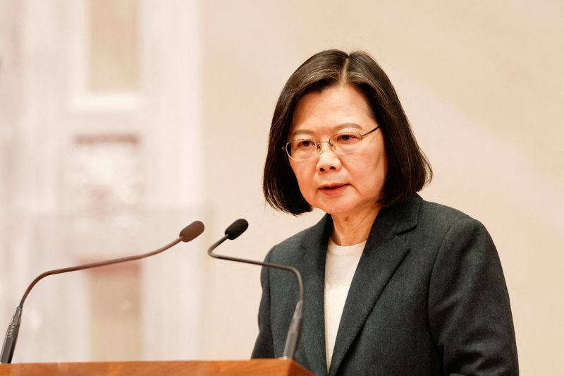 &copy; Reuters. FILE PHOTO: Taiwan President Tsai Ing-wen speaks during a news conference with the incoming Taiwan Premier Chen Chien-jen and outgoing Taiwan Premier Su Tseng-chang at the presidential office in Taipei, Taiwan January 27, 2023. REUTERS/Carlos Garcia Rawli