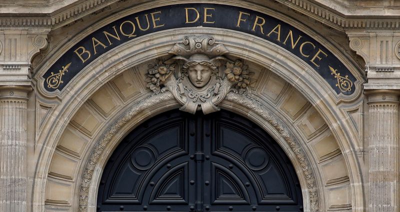 &copy; Reuters. FILE PHOTO: Facade of the Banque de France headquarters in Paris, France, March 12, 2018.  REUTERS/Charles Platiau
