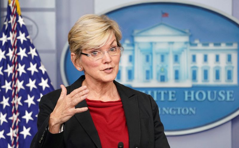 &copy; Reuters. FILE PHOTO: U.S. Secretary of Energy Jennifer Granholm speaks during a press briefing at the White House in Washington, U.S., April 8, 2021. REUTERS/Kevin Lamarque/File Photo