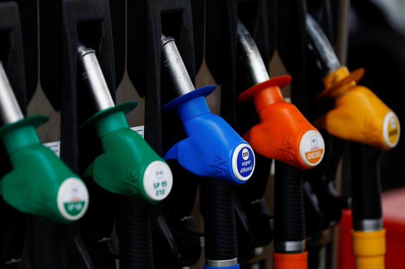 France: Pas de problème d'approvisionnement des stations-essence, dit l'Ufip