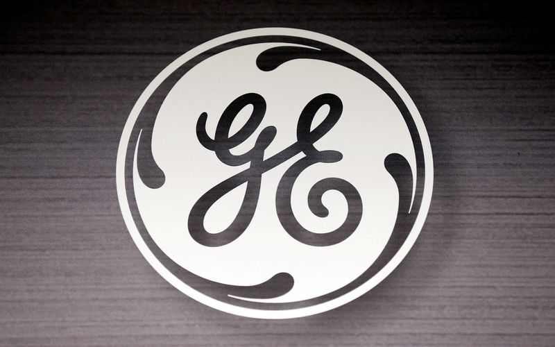 &copy; Reuters. Logotipo da General Electric (GE)
08/09/2014
REUTERS/Jim Young