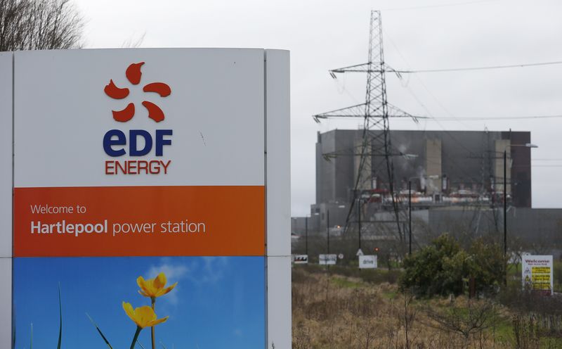&copy; Reuters. L'entrée de la centrale nucléaire de Hartlepool, dans le nord-est de l'Angleterre. /Photo d'archives/REUTERS/Suzanne Plunkett