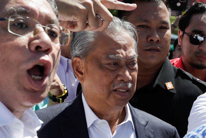 &copy; Reuters. Former Malaysia Prime Minister Muhyiddin Yassin arrives to give a statement to the Malaysian Anti-Corruption Commission (MACC) in Putrajaya, Malaysia March 9, 2023. REUTERS/Hasnoor Hussain