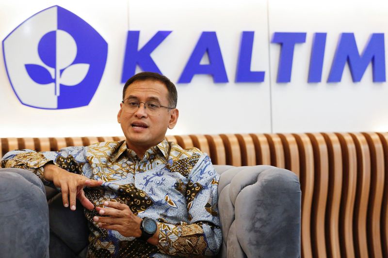 &copy; Reuters. Chief Executive Officer of Pupuk Kaltim Rahmad Pribadi gestures during an interview at his office in Jakarta, Indonesia, March 10, 2023. REUTERS/Ajeng Dinar Ulfiana
