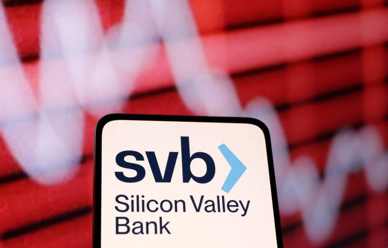 &copy; Reuters. FILE PHOTO: SVB (Silicon Valley Bank) logo and decreasing stock graph are seen in this illustration taken March 10, 2023. REUTERS/Dado Ruvic/Illustration