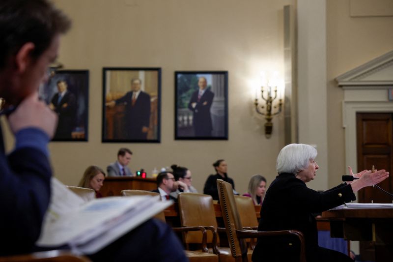 Yellen expressed confidence in regulators after meeting on SVB