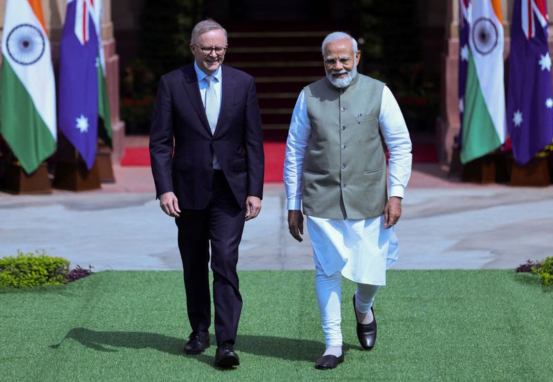 &copy; Reuters. FILE PHOTO: Australian Prime Minister Anthony Albanese and his Indian counterpart Narendra Modi arrive to attend a photo opportunity ahead of their meeting at Hyderabad House in New Delhi, India, March 10, 2023. REUTERS/Altaf Hussain/File Photo