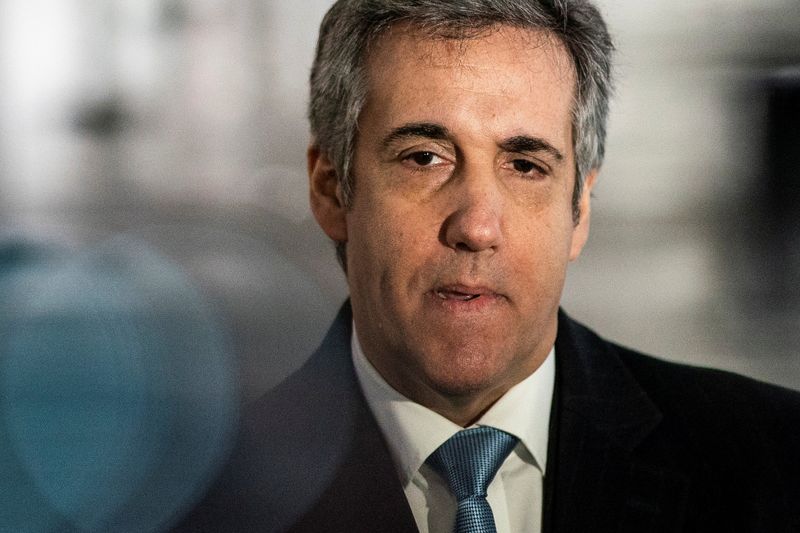 Former Trump lawyer Michael Cohen set to testify before grand jury