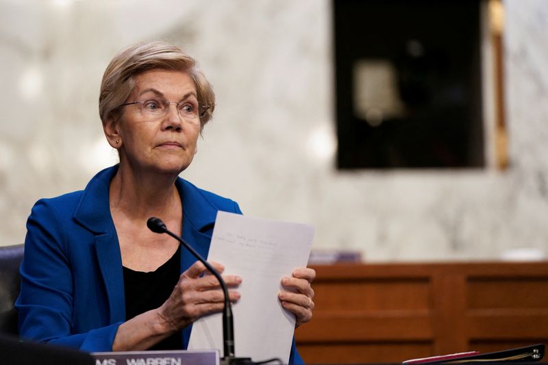 Warren urges Powell to recuse from SVB probe, demands answers of ex-bank CEO