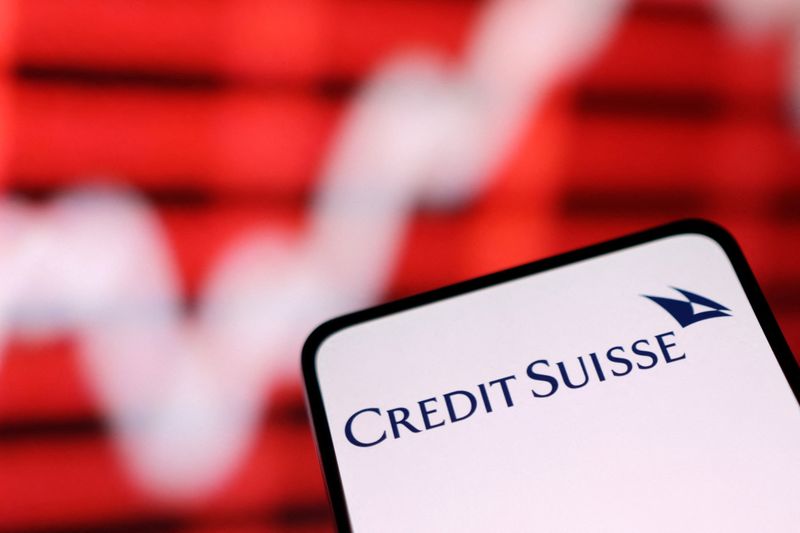 &copy; Reuters. Logo do Credit Suisse em frente a ilustração de gráfico
16/03/2023
REUTERS/Dado Ruvic/Ilustração