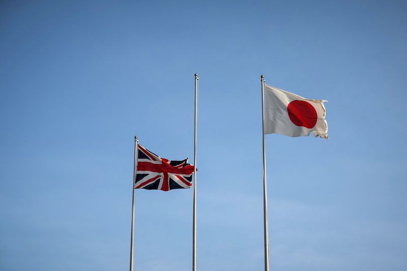 &copy; Reuters. The Japanese and British national flags fly together in Tokyo, Japan March 16, 2023. Takashi Aoyama/Pool via REUTERS
