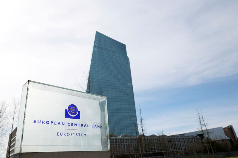 &copy; Reuters. Le logo de la Banque Centrale Européenne devant son siège à Francfort, en Allemagne. /Photo prise le 16 mars 2023/REUTERS/Heiko Becker