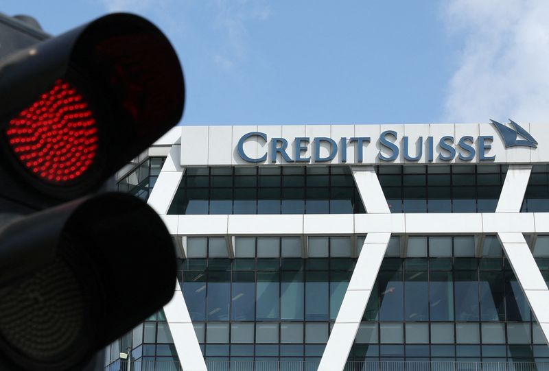 &copy; Reuters. Le logo de Credit Suisse à Singapour. /Photo prise le 20 mars 2023/REUTERS/Edgar Su