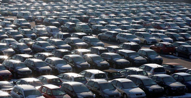 &copy; Reuters. FILE PHOTO: Second hand cars are pictured at the Auto1.com company grounds in Zoerbig, Germany January 28, 2017. REUTERS/Fabrizio Bensch