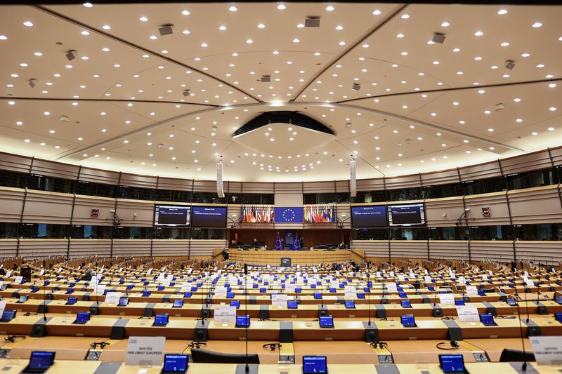 &copy; Reuters. Vue de la salle du Parlement européen. /Photo prise le 23 novembre 2020 à Bruxelles, Belgique/REUTERS/Kenzo Tribouillard
