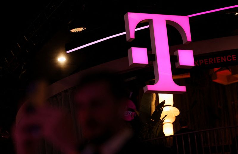 &copy; Reuters. FILE PHOTO: The logo of Deutsche Telekom is pictured at the GSMA's 2023 Mobile World Congress (MWC) in Barcelona, Spain February 28, 2023. REUTERS/Nacho Doce
