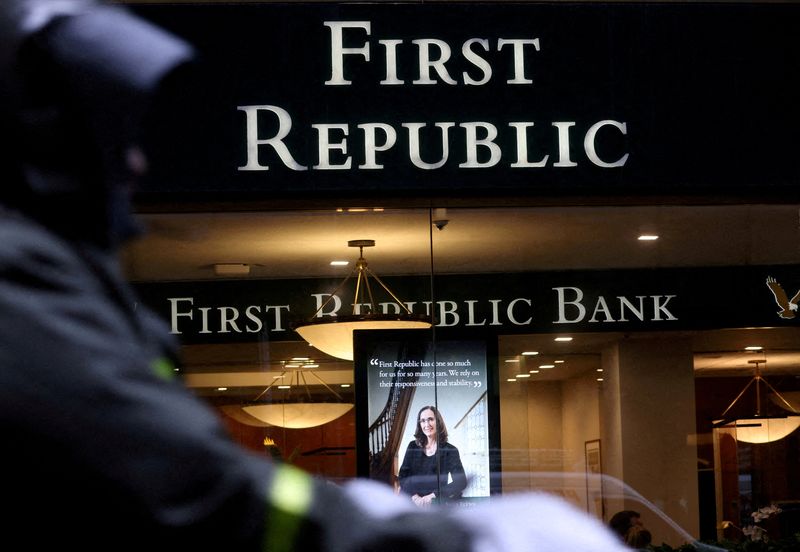 &copy; Reuters. Agência do First Republic Bank em Manhattan 
13/03/2023
REUTERS/Mike Segar