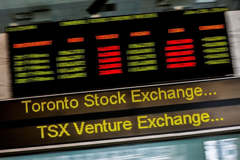 &copy; Reuters. FILE PHOTO: A sign board displaying Toronto Stock Exchange (TSX) stock information is seen in Toronto June 23, 2014.  REUTERS/Mark Blinch