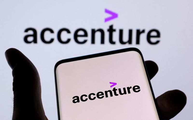 &copy; Reuters. Illustration du logo d'Accenture. /Illustration créée le 1er décembre 2021/REUTERS/Dado Ruvic