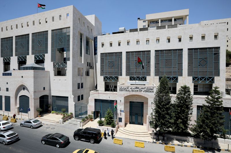 &copy; Reuters. مقر البنك المركزي الأردني في عمان. صورة من أرشيف رويترز.